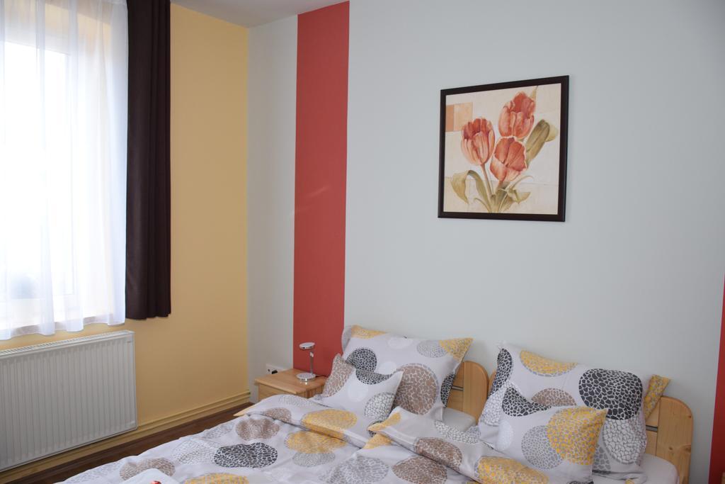 Nador Apartman Apartment Gyor Luaran gambar