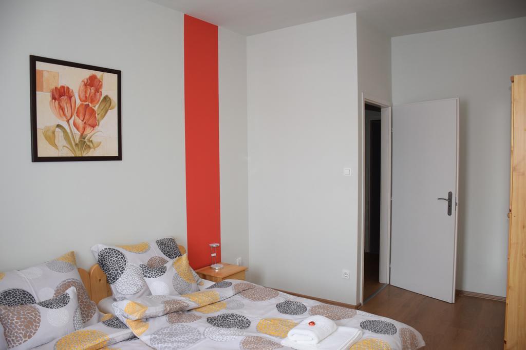 Nador Apartman Apartment Gyor Luaran gambar