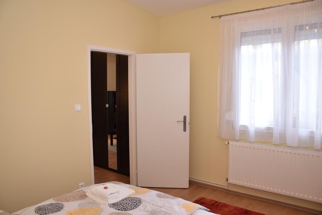 Nador Apartman Apartment Gyor Luaran gambar