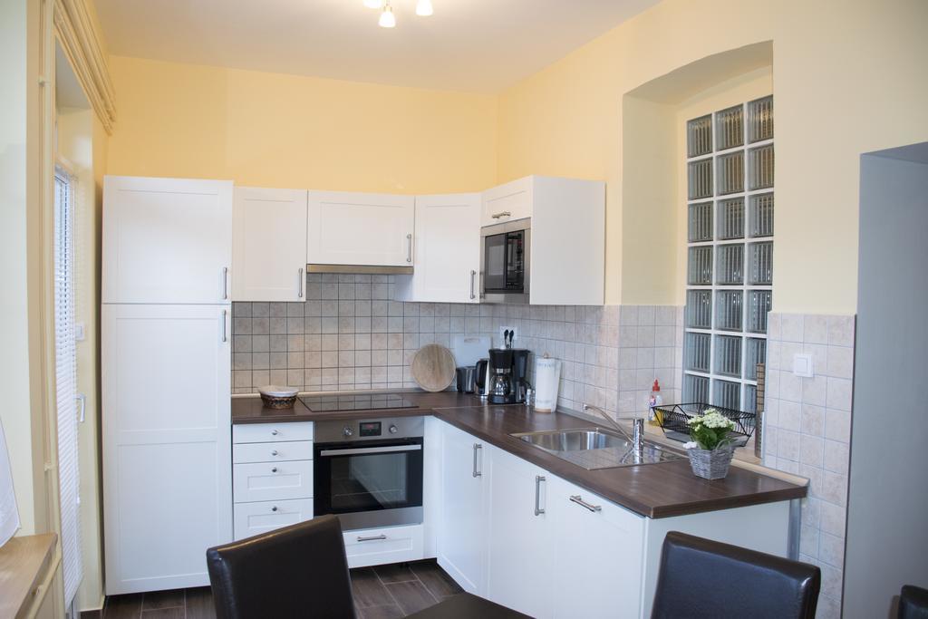 Nador Apartman Apartment Gyor Luaran gambar