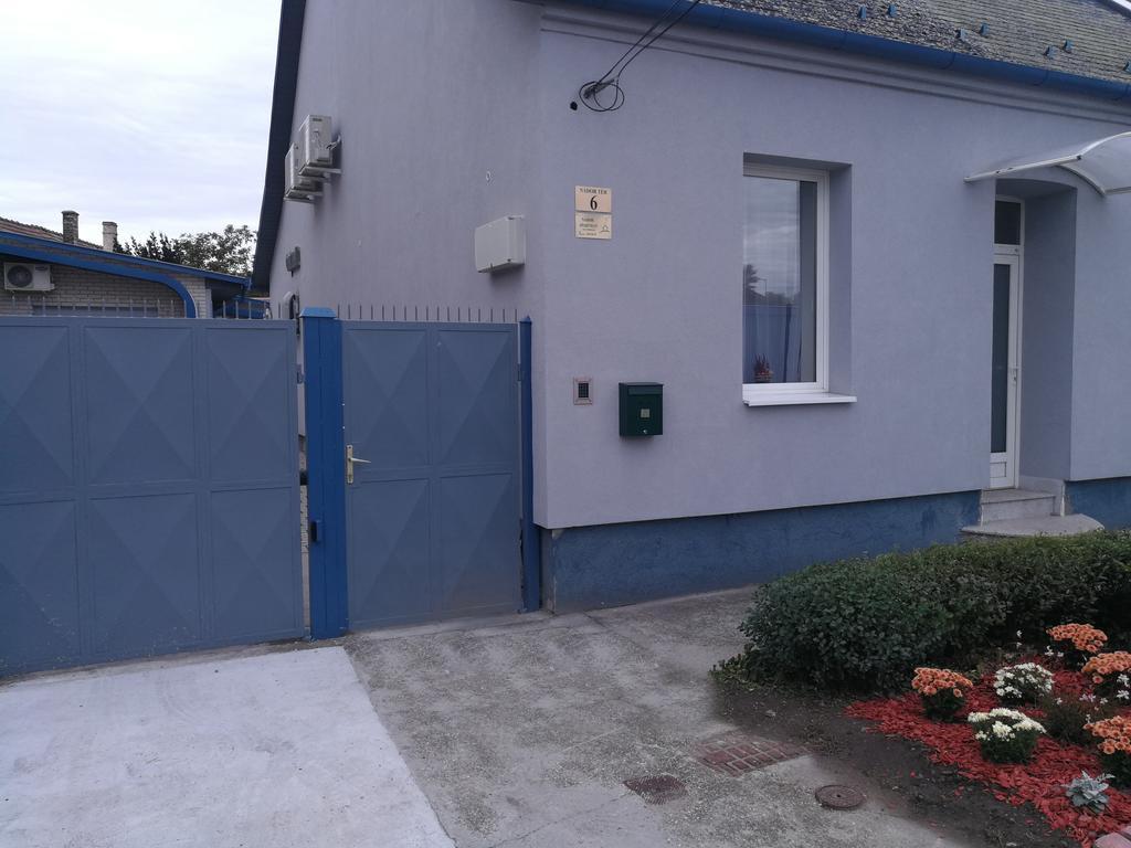 Nador Apartman Apartment Gyor Luaran gambar